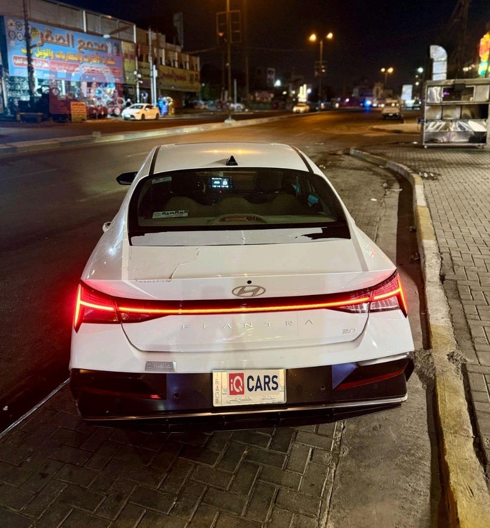 هيونداي النترا